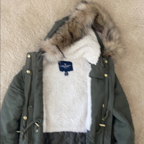 AE Green Parka Fur-lined Coat - Picture 4 of 4